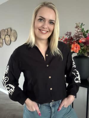 Blouse zwart embroidery